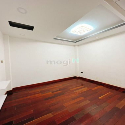 Bán Nhà 1/ Khu Phố Ẩm Thực VIP Q.10- HỒ THỊ KỶ- 46m2- 4 Tầng- 6 PN