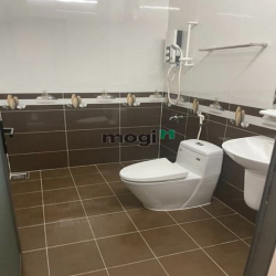 Cho thuê nhà mới 31/9 Trần Quang Diệu, Phường 13, Quận 3 / 4x18m 1T 1L