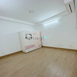 Bán Nhà 1/ Khu Phố Ẩm Thực VIP Q.10- HỒ THỊ KỶ- 46m2- 4 Tầng- 6 PN