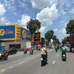 Giá RẺ tìm đâu ra MTKD Quang Trung 140m2 ngang 5.5m ngay VINCOM 18 tỷ.