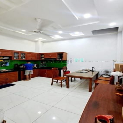 Bán nhà 3 tầng, 72m2, xe hơi tới cửa, Nguyễn Ảnh Thủ, Quận 12, 5.45tỷ