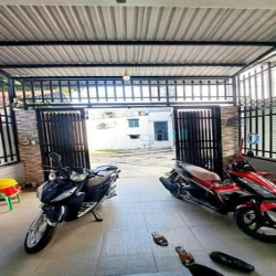 Bán nhà 3 tầng, 72m2, xe hơi tới cửa, Nguyễn Ảnh Thủ, Quận 12, 5.45tỷ