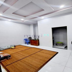 Bán nhà 3 tầng, 72m2, xe hơi tới cửa, Nguyễn Ảnh Thủ, Quận 12, 5.45tỷ