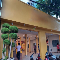 Cho thuê Mặt tiền Ngang 12x15M