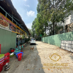 Cho thuê mặt bằng kinh doanh 750m2 ngay Phạm Văn Thuận.