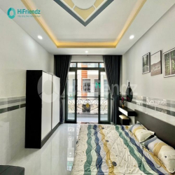 Cho thuê phòng ban công đầy đủ nội thất mới
