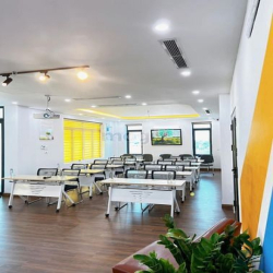 Cho thuê văn phòng tòa nhà hiện đại trung tâm thành phố Thanh Hóa