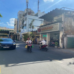 Bán Nhà MT 256 Bùi Viện, Quận 1. DT 7,2x20m, Công nhận 128m2. Giá 62 t