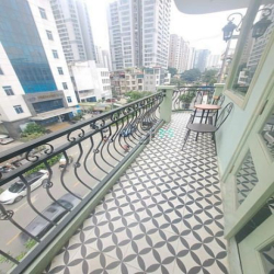 Cho thuê căn góc hai mặt tiền Vũ Trọng Phụng