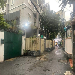 Biệt thự Quận 3-  8,7x20 vuông- sàn 432m2