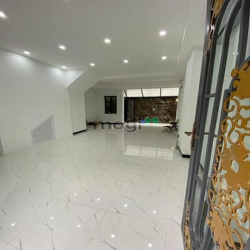 Cho thuê nhà đường Hàm Nghi, Nam Từ Liêm, HN. DT 60m, 4 tầng nhà mới,