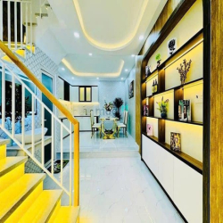 Bán nhà đẹp 3 lầu (4,6x14) 55/25 Đường số 2 P3 Gò Vấp - NGUYỄN KIỆM