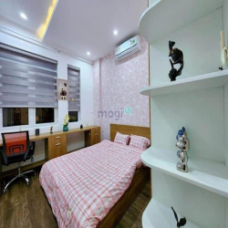 bán nhà gấp 2ty670 Đường Nhất Chi Mai, P13, Q. Tân Bình 1trệt-2lầu