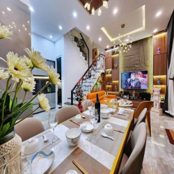 bán nhà gấp 2ty670 Đường Nhất Chi Mai, P13, Q. Tân Bình 1trệt-2lầu