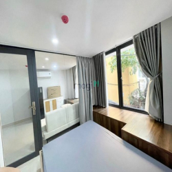 CHDV full nội thất mới 2 máy lạnh cửa sổ thoáng mát ngay sát sân bay