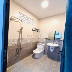 Bán nhà Hẻm 5m Quang Trung, P8, GV, 5.6 x 7.5m, 4 tầng, giá: 5.35 tỷ