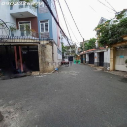 Bán nhà 55/9 Trường Sơn cạnh sân bay, phường 2 tân bình, 60m2; 2 lầu;