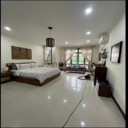 Bán Gấp Biệt Thự Ciputra, 180M2 × 3 TẦNG, NỘI THẤT ĐẸP, MT 10M, 5X TỶ