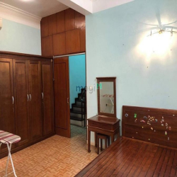 Cho thuê nhà trong ngõ Thịnh Quang, Đống Đa, Hà Nội