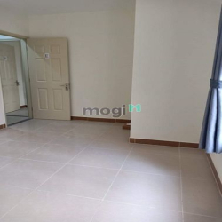 Phòng riêng biệt không chung chủ chung cư Era Town Đức Khải giá 2tr
