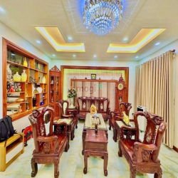 Bán biệt thự Tân Sơn Nhì Tân Phú 6.7m x 18m 4 tầng chỉ 14.5 tỷ TL