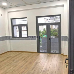 Nhà Đẹp Ở Liền 2 Tầng Lô Nhì Hẻm Xe Hơi  NGUYỄN VĂN LINH  Q7