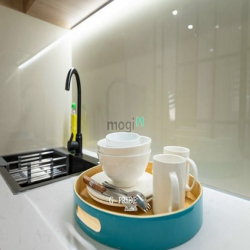 Căn Hộ Cao Cấp 1 Phòng Ngủ Riêng Sát Quận 1