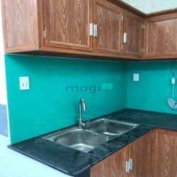 Nhà Đẹp Ở Liền 2 Tầng Lô Nhì Hẻm Xe Hơi  NGUYỄN VĂN LINH  Q7