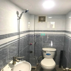 Nhà Đẹp Ở Liền 2 Tầng Lô Nhì Hẻm Xe Hơi  NGUYỄN VĂN LINH  Q7