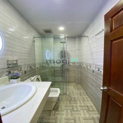 Chính chủ cho thuê nhà mặt tiền Hà Huy Tập, Phú Mỹ Hưng để kinh doanh