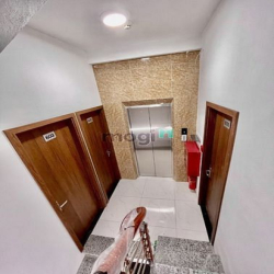 Bán chung cư mini 7 tầng thang máy Mỹ Đình,Nam Từ Liêm, 60m2, MT 5.5m