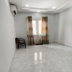 Nhà Tăng Bạt Hổ, P11, 54m2, 4 tỷ TL 🔥 CHỈ 75 TRIỆU /M2