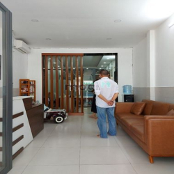 Nhà [4x30] 3 lầu 4pn/5wc gần Bến Xe Miền Tây, P. An Lạc