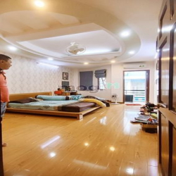 Hẻm Xe Hơi Thông khu Hiếm Nhà Bán Trung Tâm Phường 9,54m2, 5 Tầng BTCT