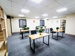 Cho thuê văn phòng tại 259 Yên Hòa DT 30m2 - 55m2 giá từ 7 triệu/tháng