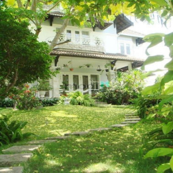 Bán gấp nhà 7x20m (140m2) trong khu Compound khép kín p.An Phú, quận 2