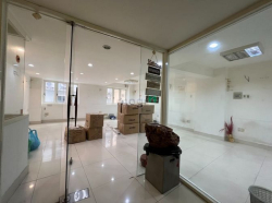 Bán nhà phố mặt tiền đường lớn kế góc đường Bùi Bằng Đoàn, Phú Mỹ Hưng