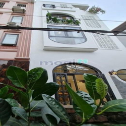 Bán nhà Long Biên đường Bát Khối thiết kế đẹp 35m 4,5 tầng, ngõ nông