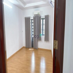 NGỘP BANK..! NHÀ 2 Tầng, 101m2,Sát Mặt Tiền QL13, Hiệp Bình Phước, Thủ
