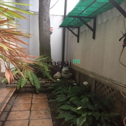 Cho Thuê Nhà Phổ Quang, Quận Tân Bình, DT: 10x20m, 2 lầu