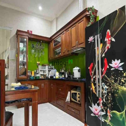 +BIỆT THỰ -ĐẲNG CẤP- SIÊU ĐẸP- an sinh đỉnh-truoc nhà-vài chục ô.