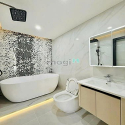 Bán nhà hẻm xe hơi 5m Phan Huy Ích, P.12, 4 x 14, 5 lầu giá 7.95 tỷ tl
