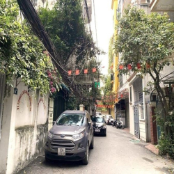 Nhà đẹp P.Trạm, 167m-7 tầng-thang máy-ô tô tránh, sát phố, chỉ 28.5 tỷ