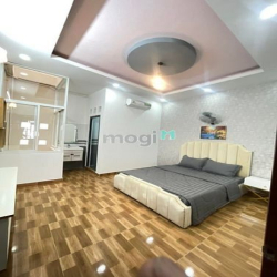 Nhà đẹp ! Hẻm xe hơi Phan Văn Trị, Bình Thạnh 80m2, 5 tầng chỉ 8,99 tỷ