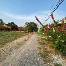CHỦ NHÀ NGỘP BANK NGAY KHU Suối Cầu Đúc, Gò Dầu, 300m2,545m2, PLRR