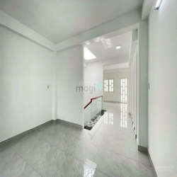 Bán nhà 1 trệt, 1 lầu hẻm 387 Nguyễn Thị Búp, Tân Chánh Hiệp, Quận 12