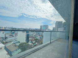 Văn phòng 155m2 Gía rẻ - balcony siêu thoáng đường Nguyễn xí