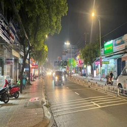 Góc 2 Mặt Tiền Kinh Doanh Lê Văn Quới gần 200m2 Ngang 7m-XDTD cao tầng