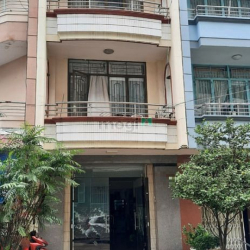 Xuống giá 15 tỷ! Bán gấp nhà Đ. Hoàng Sa Q. 1 – 4x14.1m – 5 Tầng
