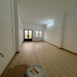 Cho thuê nhà Hẻm Xe Hơi - Đường Sư Vạn Hạnh (nối dài)